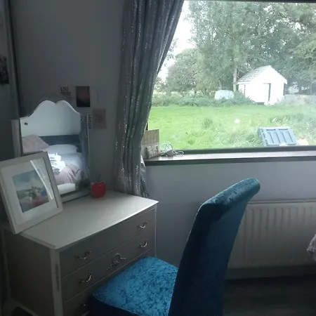 Cistin Bheag Aine Ballygawley